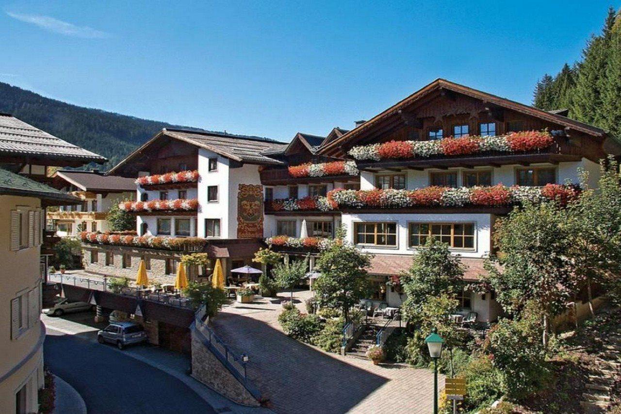 Hotel Am Sonnenhuegel Filzmoos Exterior foto