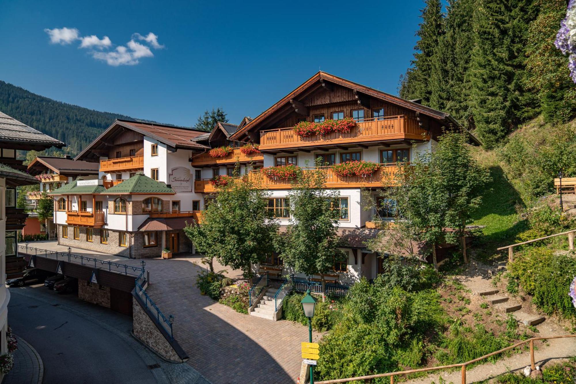 Hotel Am Sonnenhuegel Filzmoos Exterior foto